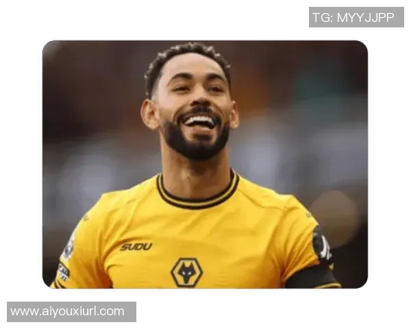 B费助力库尼亚适应压力并加练默契展现葡语球员团结精神 B费助力库尼亚适应压力并加练默契展现葡语球员团结精神